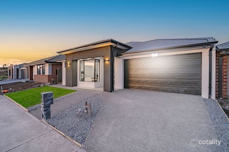 Property photo of 15 Mallaig Drive Beveridge VIC 3753