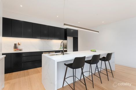 Property photo of 6 Thackeray Quadrant Avondale Heights VIC 3034