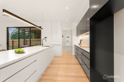 Property photo of 6 Thackeray Quadrant Avondale Heights VIC 3034