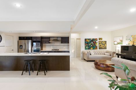 Property photo of 1 William Close Doolandella QLD 4077