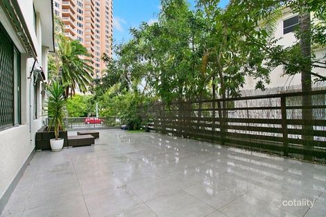 Property photo of 1/23 Federation Avenue Broadbeach QLD 4218