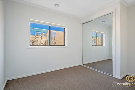 Property photo of 59 Geller Circuit Tarneit VIC 3029