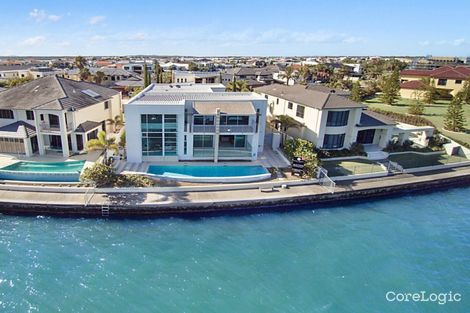 Property photo of 44 King Charles Drive Paradise Point QLD 4216