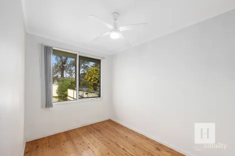 Property photo of 13 McCrea Boulevard San Remo NSW 2262