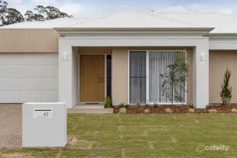 Property photo of 43 Mirambeena Drive Highfields QLD 4352