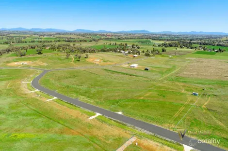 Property photo of 7 Victory Place Nemingha NSW 2340