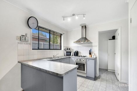 Property photo of 15 Culcairn Court Narre Warren South VIC 3805