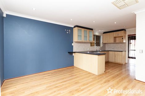 Property photo of 11 Willowmead Way Kelmscott WA 6111