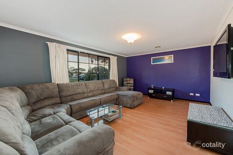 Property photo of 4 Benjamin Court Sydenham VIC 3037