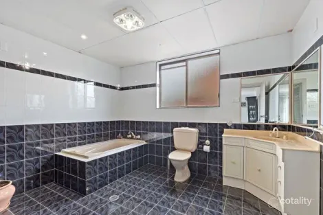 Property photo of 21 Australia Road Barden Ridge NSW 2234