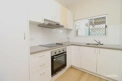 1/61 Joan St, Townview, QLD 4825