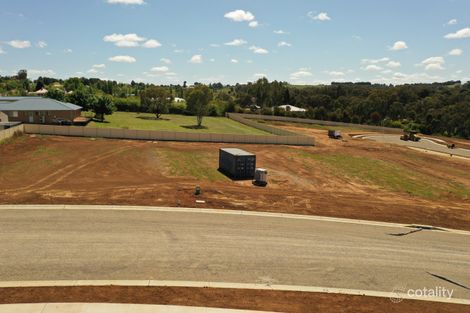 7 Armstrong Pl, Young, NSW 2594