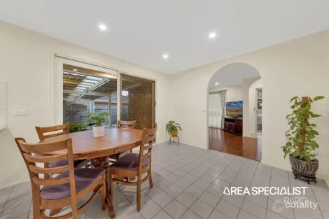 Property photo of 136 Warana Drive Hampton Park VIC 3976