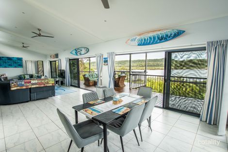 Property photo of 125 Wahine Drive Russell Island QLD 4184