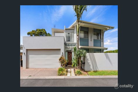 Property photo of 2/26 Andersson Court Highfields QLD 4352