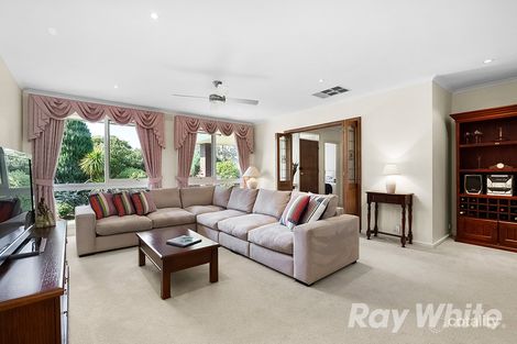 Property photo of 16 Pentland Court Glen Waverley VIC 3150