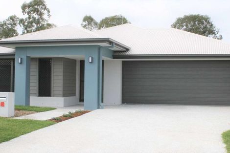 33 Goulburn Cres, South Ripley, QLD 4306