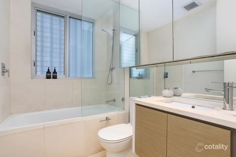 Property photo of 26/64 Penkivil Street Bondi NSW 2026