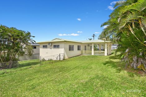 Property photo of 8 Helen Close Smithfield QLD 4878