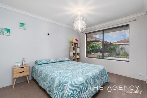 Property photo of 64 Roxburgh Circle Kinross WA 6028