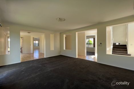 Property photo of 8 Ensign Street Carindale QLD 4152