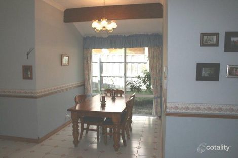 Property photo of 33 Squires Gardens Stratton WA 6056