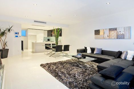 Property photo of 6 Sugar Lane Port Melbourne VIC 3207