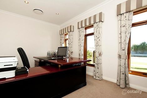 Property photo of 28 Kianga Crescent Burns Beach WA 6028
