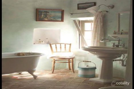 Property photo of 11 Old Narrandera Road Barellan NSW 2665