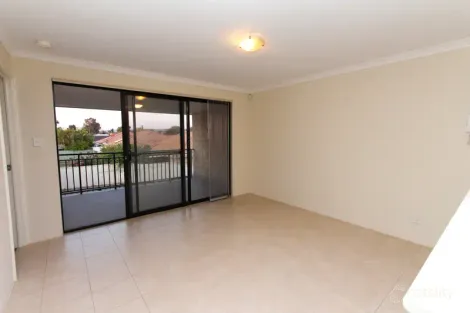 4/15 Station St, Cannington, WA 6107