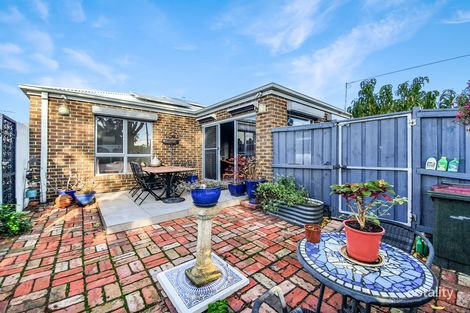 Property photo of 2A Alkoomi Avenue Hamlyn Heights VIC 3215