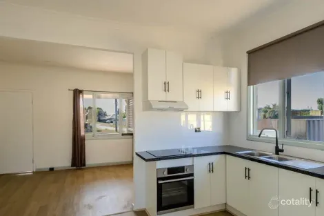 Property photo of 8 Ulmus Street Rangeway WA 6530