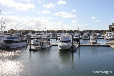 Property photo of 621/3 Pendraat Parade Hope Island QLD 4212