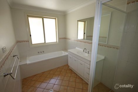 Property photo of 2/80 Lachlan Avenue Singleton Heights NSW 2330