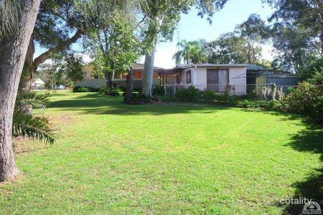 Property photo of 21 Yackerboom Avenue Buff Point NSW 2262