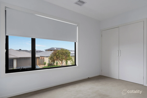 Property photo of 95 Seagrass Crescent Point Cook VIC 3030