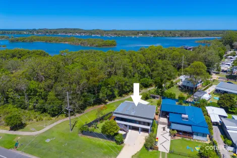 496 Ocean Dr, Laurieton, NSW 2443