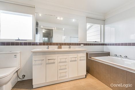 Property photo of 11 The Mews Wantirna VIC 3152