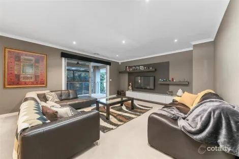 Property photo of 16 Opsum Way Williams Landing VIC 3027