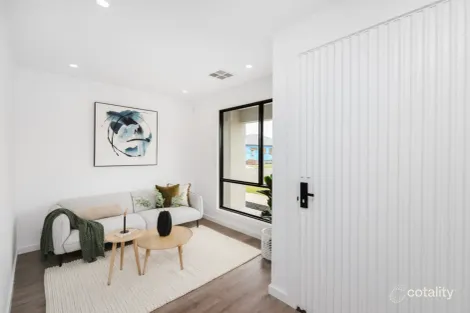 Property photo of 40 Mound Avenue Donnybrook VIC 3064