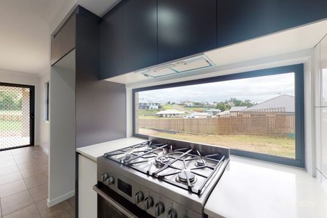 Property photo of 16 Kellett Drive Westbrook QLD 4350