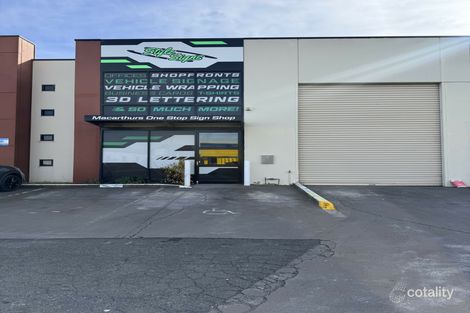 2/11 Blaxland Serviceway, Campbelltown, NSW 2560