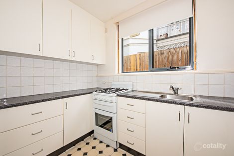 Property photo of 2/7 Ellesmere Road Windsor VIC 3181