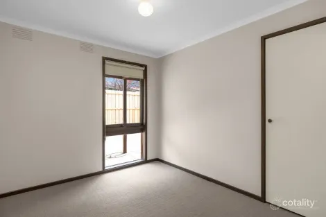 Property photo of 7 Dove Court Pakenham VIC 3810