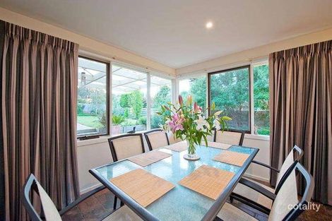 Property photo of 43 Raphael Crescent Frankston VIC 3199