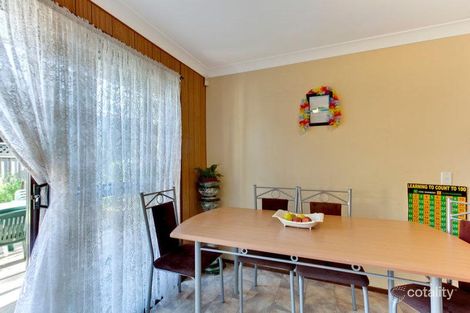 Property photo of 40/27 Waratah Crescent Macquarie Fields NSW 2564