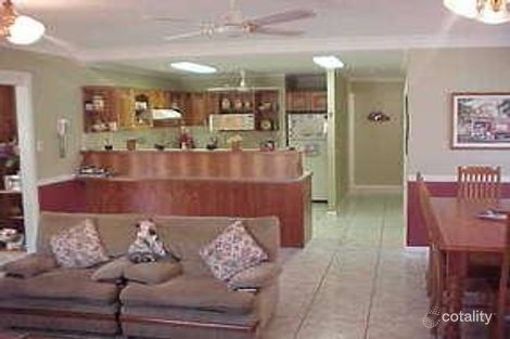 Property photo of 33 Crispsparkle Drive Ambarvale NSW 2560