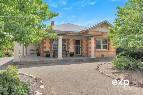 17 Hallett St, Tarlee, SA 5411