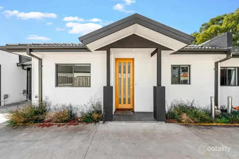 Property photo of 3/3 Gavan Court Werribee VIC 3030