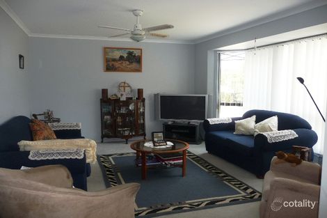Property photo of 8 Canberra Avenue Cooloola Cove QLD 4580